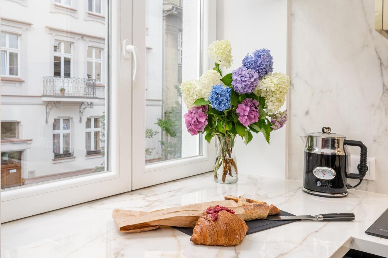 Premium Apartment In Parisian Style In The Heart Of Old Krakow Ngoại thất bức ảnh