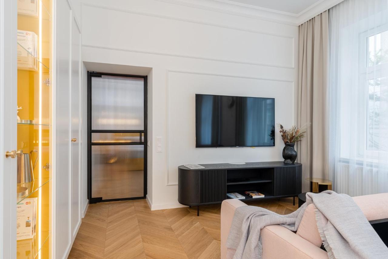 Premium Apartment In Parisian Style In The Heart Of Old Krakow Ngoại thất bức ảnh