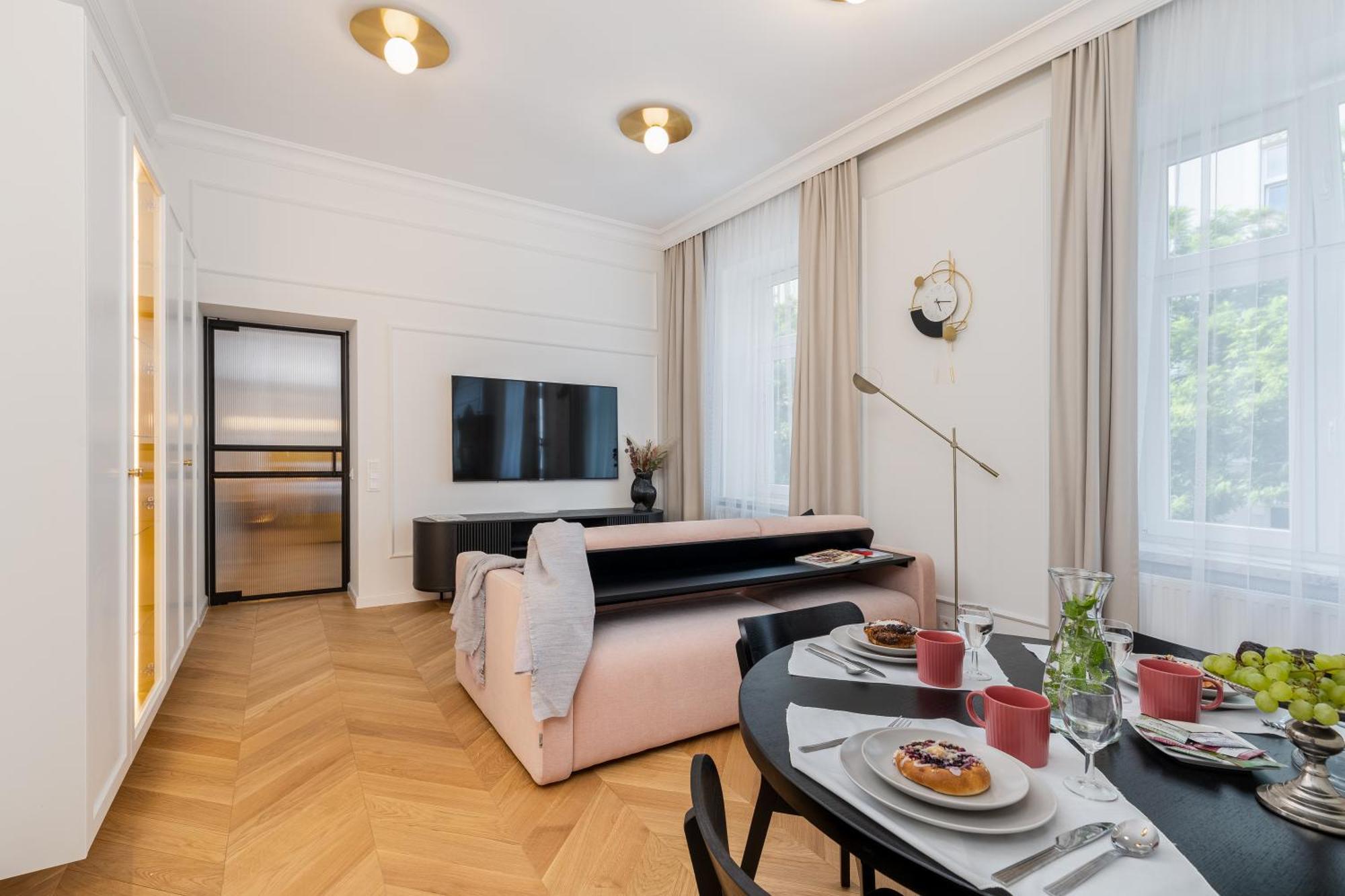 Premium Apartment In Parisian Style In The Heart Of Old Krakow Ngoại thất bức ảnh
